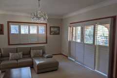 Sliding-Shutter-with-89-Blades-Flat-Stile-ClearView-tilt-rod-Colour-F22-China-Doll-6