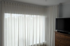 Burano-Talc-Wave-Fold-70mm-Hem