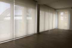 2_Electric-Motors-Corrida-White-Blinds-down