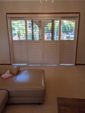 Sliding-Shutter-with-89-Blades-Flat-Stile-ClearView-tilt-rod-Colour-F22-China-Doll-2