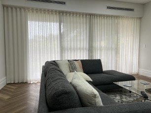 burano-ivory-70mm-hem-wave-fold