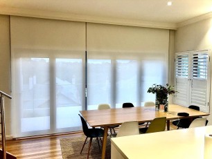 1_Corrida-White-installed-inside-a-pelmet